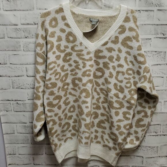Falls creek sweater  - Picture 1 of 3